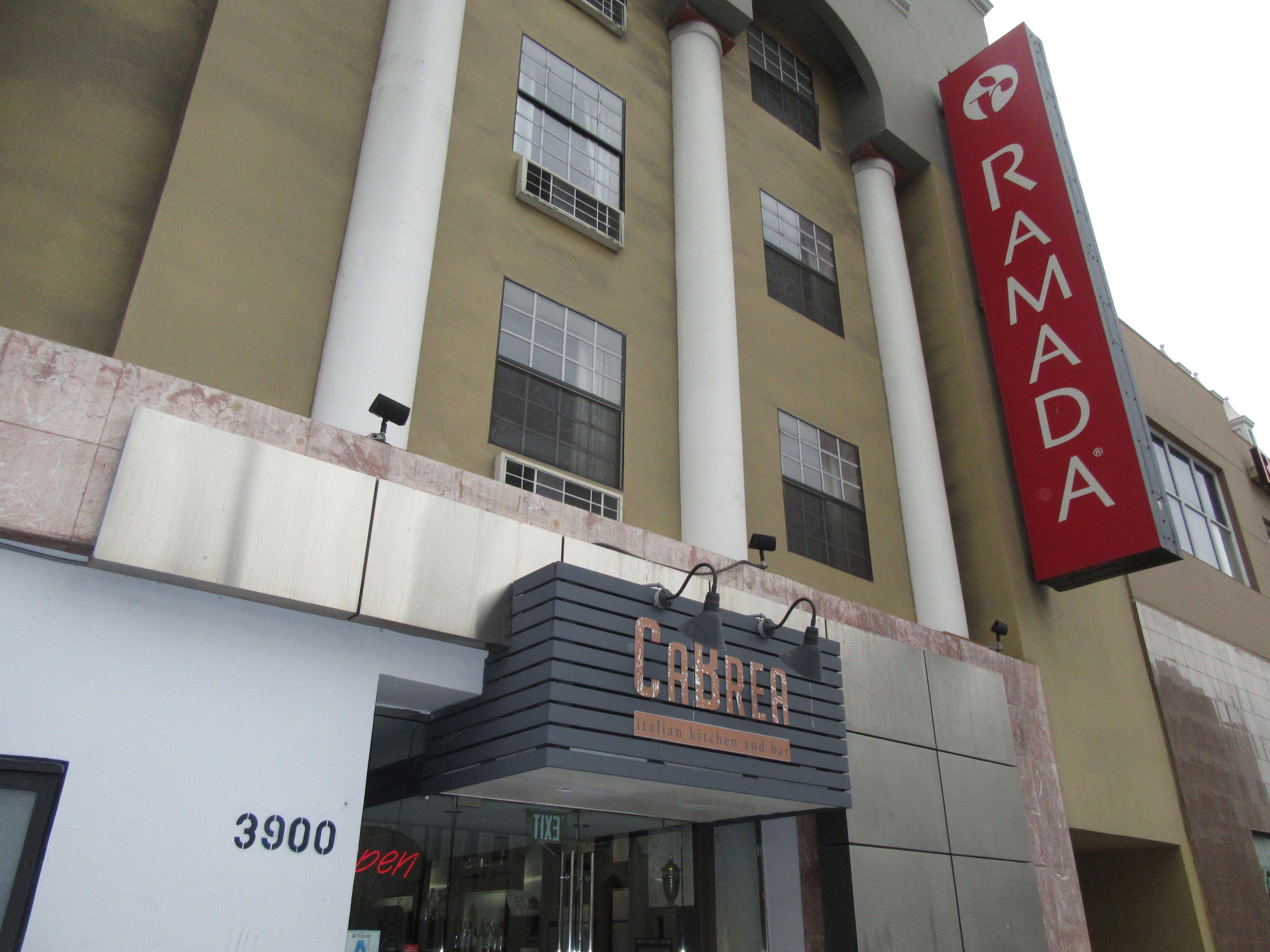 Ramada By Wyndham Los Angeles/Wilshire Center — Photos 3